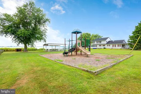Exterior - 1401 Calvert Rd, Chester, MD 21619 photo 3 of 3