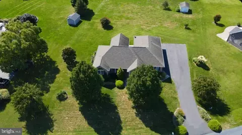 215 Beck Farm Rd, Centreville, MD 21617