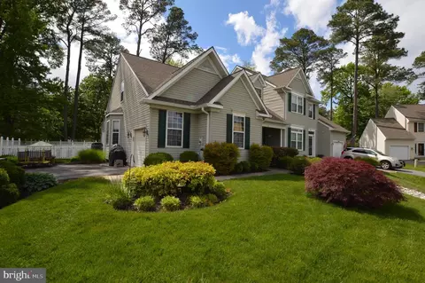 113 Chessie Ct, Chester, MD 21619