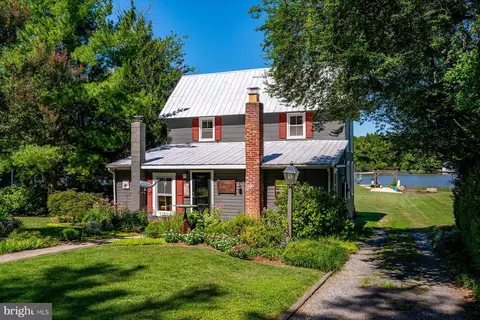 200 Metzdorf Ln, Queenstown, MD 21658