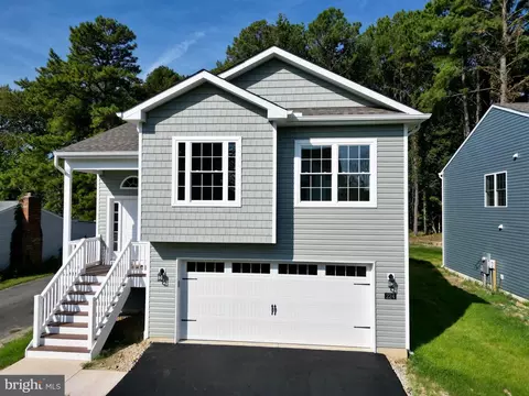 224 Long Point Rd, Stevensville, MD 21666