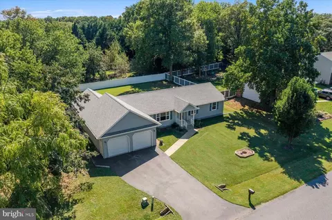 109 Calvert Rd, Stevensville, MD 21666