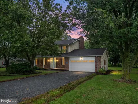 317 Columbia Ln, Stevensville, MD 21666