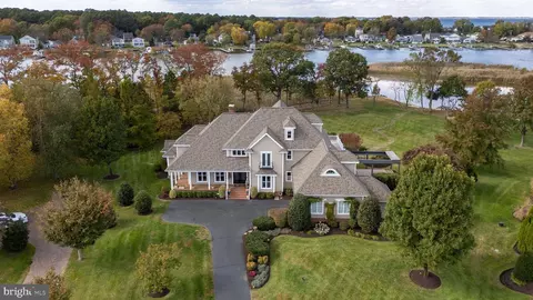 227 Homeport Dr, Grasonville, MD 21638