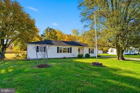 1326 Perrys Corner Rd, Grasonville, MD 21638
