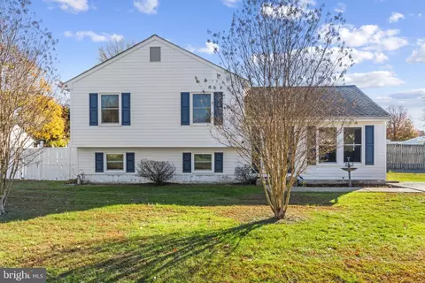 1916 Stevens Dr, Chester, MD 21619