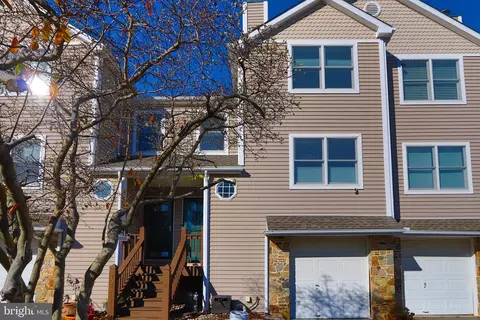 206 Ringneck Ct #78, Chester, MD 21619