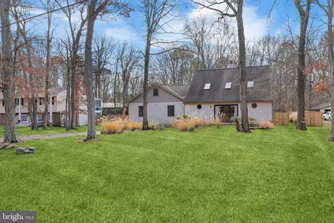 109 Woodmoor Rd, Stevensville, MD 21666