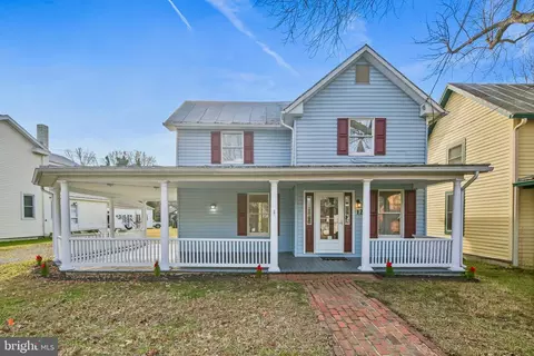 122 E Main St, Stevensville, MD 21666