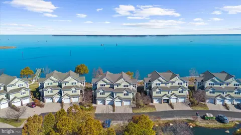 518 Narrows Pointe Dr, Grasonville, MD 21638