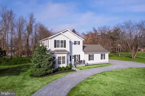 326 S Carolina Rd, Stevensville, MD 21666