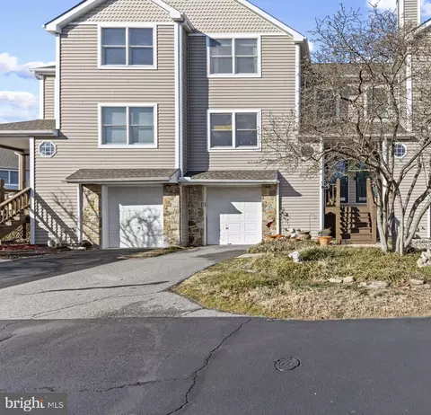 204 Ringneck Ct, Chester, MD 21619