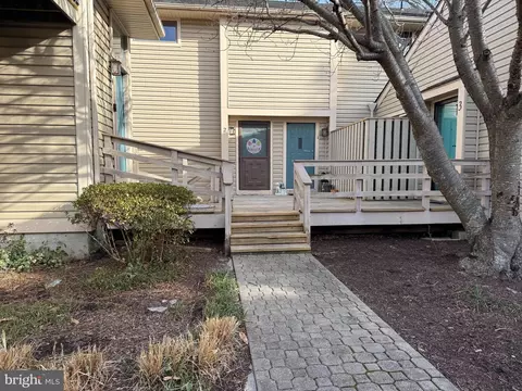 17 2 Mariners Way #17-2, Stevensville, MD 21666