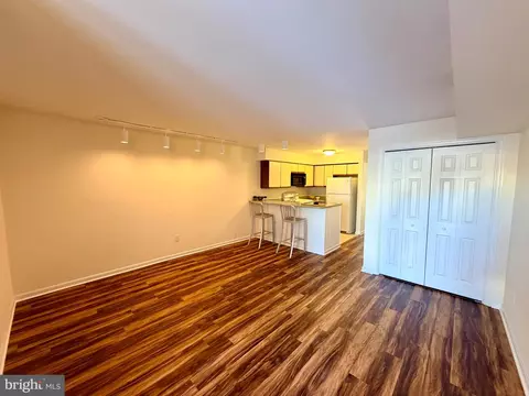 3 D Queen Victoria Ct, Chester, MD 21619