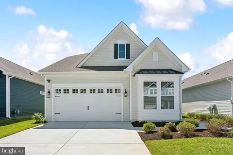 255 Redstart Dr, Chester, MD 21619