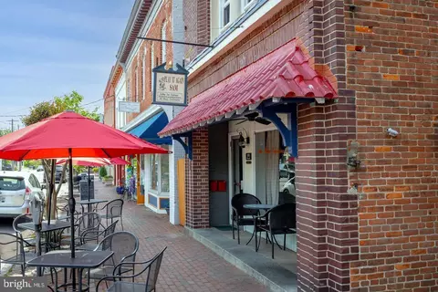 Exterior - 102 Pine St, Crumpton, MD 21628 photo 3 of 4