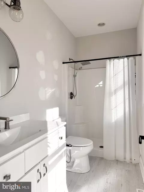 Bath - 102 Pine St, Crumpton, MD 21628 photo 1 of 2