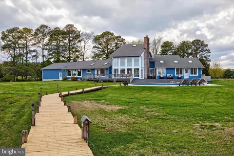 106 N Creek Ct, Stevensville, MD 21666