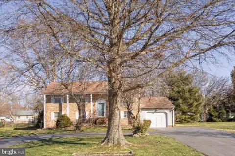 117 Bay Dr, Stevensville, MD 21666