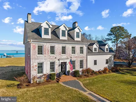 122 Queen Anne Rd, Stevensville, MD 21666