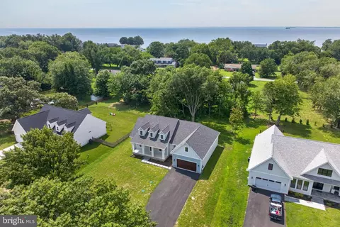 410 5 Farms Dr, Stevensville, MD 21666