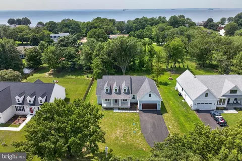 410 5 Farms Dr, Stevensville, MD 21666