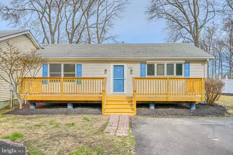 102 Bobbitt Ct, Stevensville, MD 21666