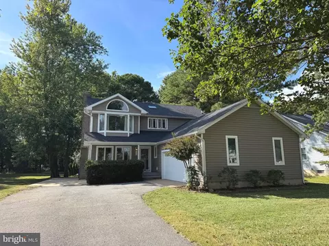 211 Queen Anne Rd, Stevensville, MD 21666