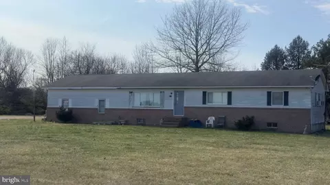 113 Pear Tree Point Rd, Chestertown, MD 21620
