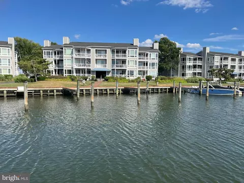 214 Oyster Cove Dr, Grasonville, MD 21638