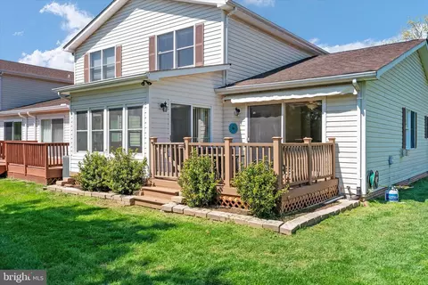 2008 Bridgepointe Dr, Chester, MD 21619