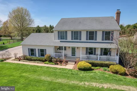 219 Overlook Dr, Queenstown, MD 21658