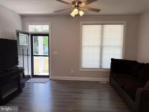 Living - 209 3rd St, Crumpton, MD 21628 photo 2 of 3