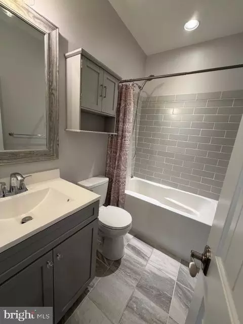Bath - 209 3rd St, Crumpton, MD 21628 photo 5 of 8