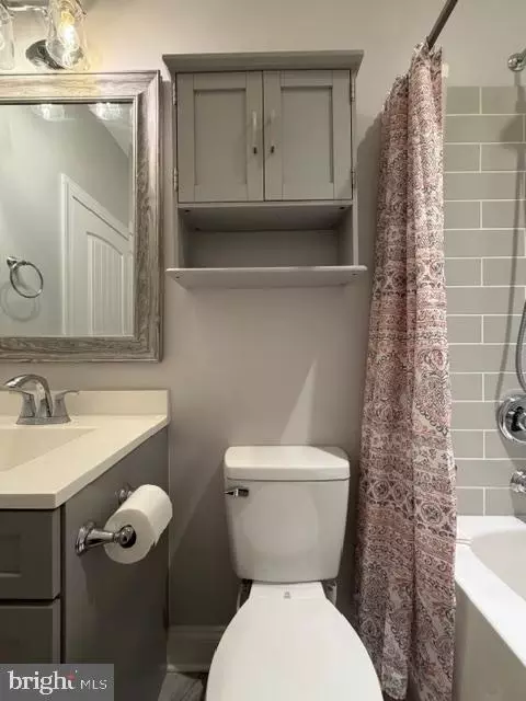 Bath - 209 3rd St, Crumpton, MD 21628 photo 6 of 8