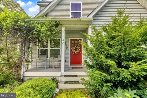 Exterior - 321 Front St, Crumpton, MD 21628 photo 2 of 19
