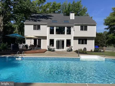 111 Holly Ct, Stevensville, MD 21666