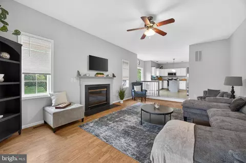 404 Queens Colony High Rd, Stevensville, MD 21666