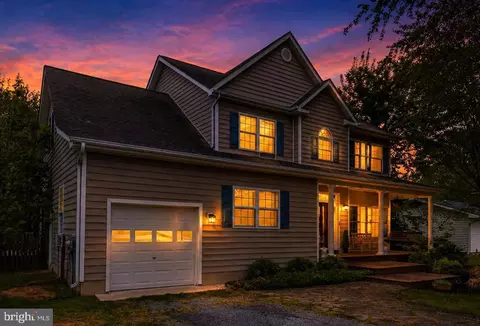 404 Queens Colony High Rd, Stevensville, MD 21666