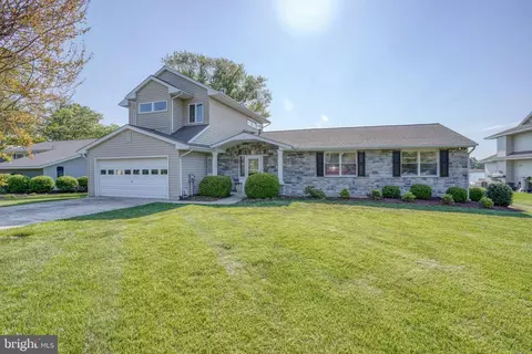 115 Congressional Dr, Stevensville, MD 21666