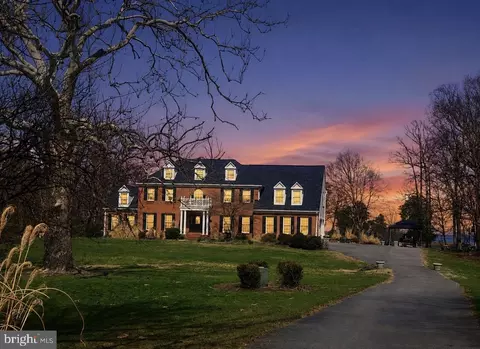 1810 Love Point Rd, Stevensville, MD 21666