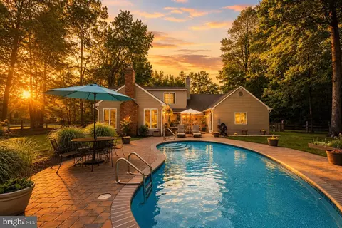 350 Prospect Bay Dr W, Grasonville, MD 21638