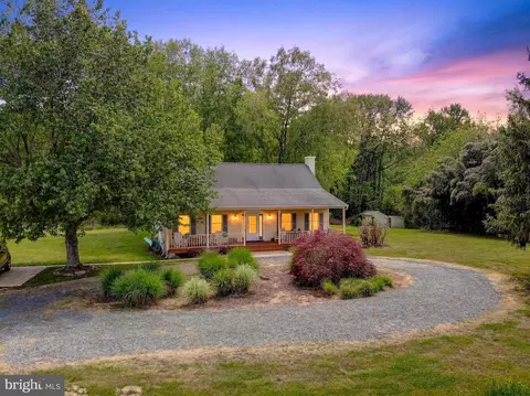141 Cat Pause Ln, Centreville, MD 21617