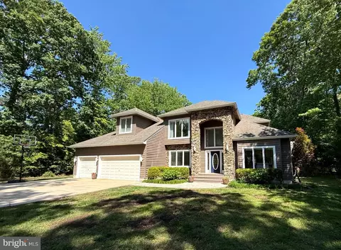14 Fairway Is, Grasonville, MD 21638