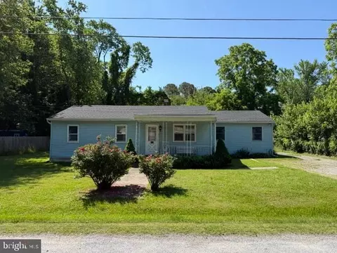 106 Fischer Rd, Grasonville, MD 21638