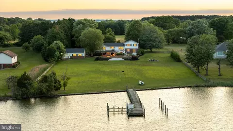 92 Long Creek Dr, Stevensville, MD 21666