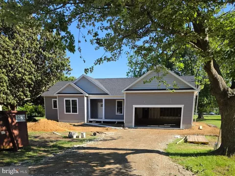 132 Chesapeake Estates Dr, Stevensville, MD 21666