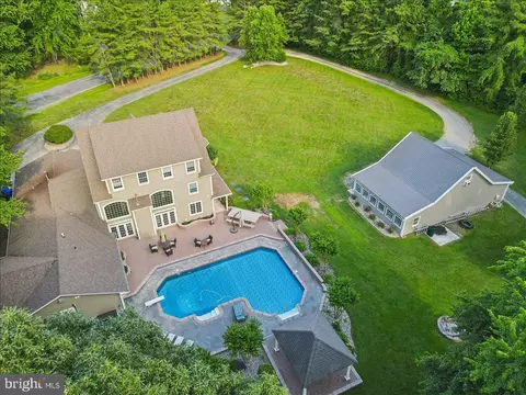 102 Little Neck Rd, Stevensville, MD 21666