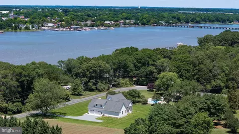 205 River Rd, Chestertown, MD 21620