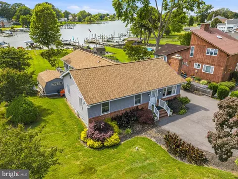 504 Victoria Dr, Stevensville, MD 21666